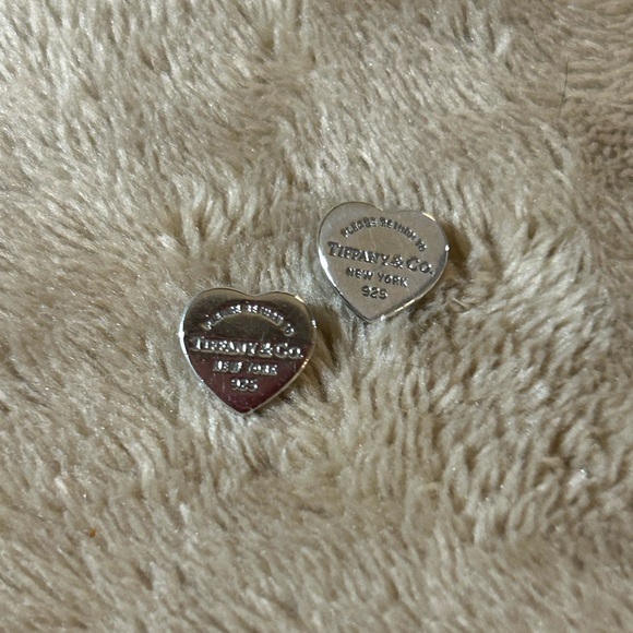 Tiffany & Co. Sterling Silver Heart Studs Return to Tiffany Mini Earrings - Picture 1 of 6